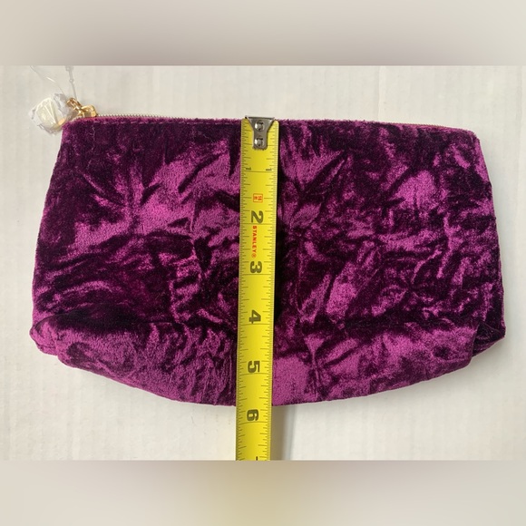 ULTA Purple Velvet Cosmetic Makeup Beauty Travel Bag NEW - Picture 5 of 6